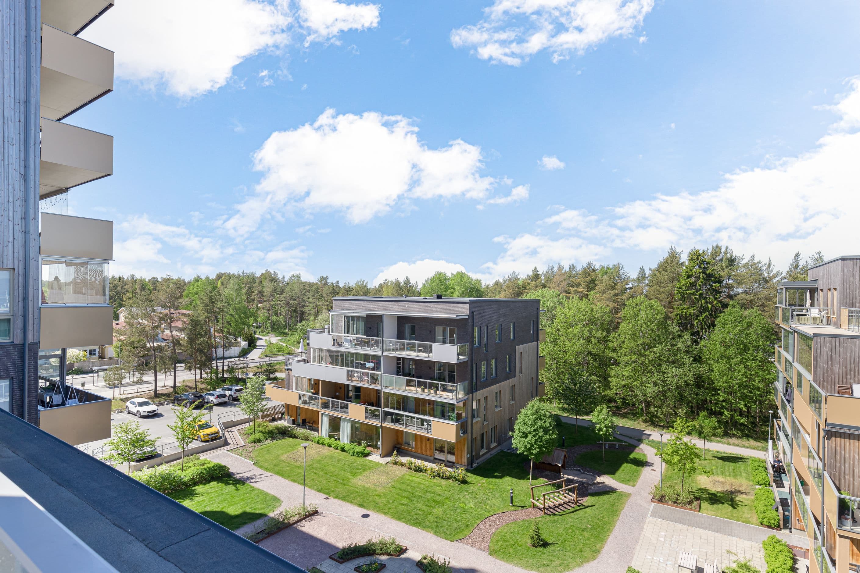 Utsikt mot innergården från takterrasen