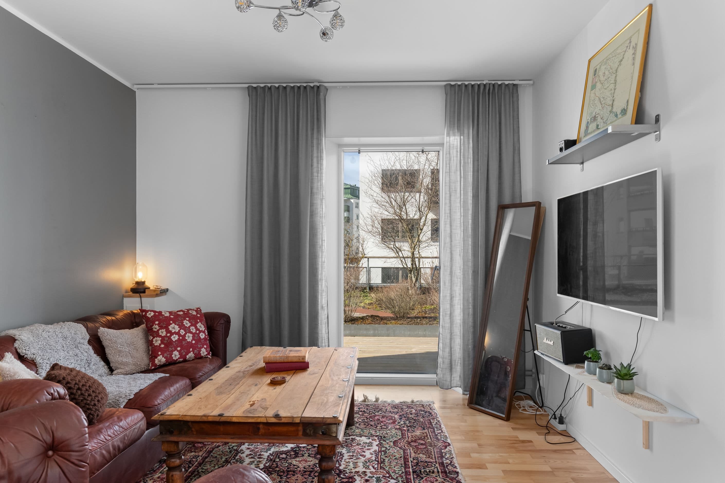 Utgång till uteplats
