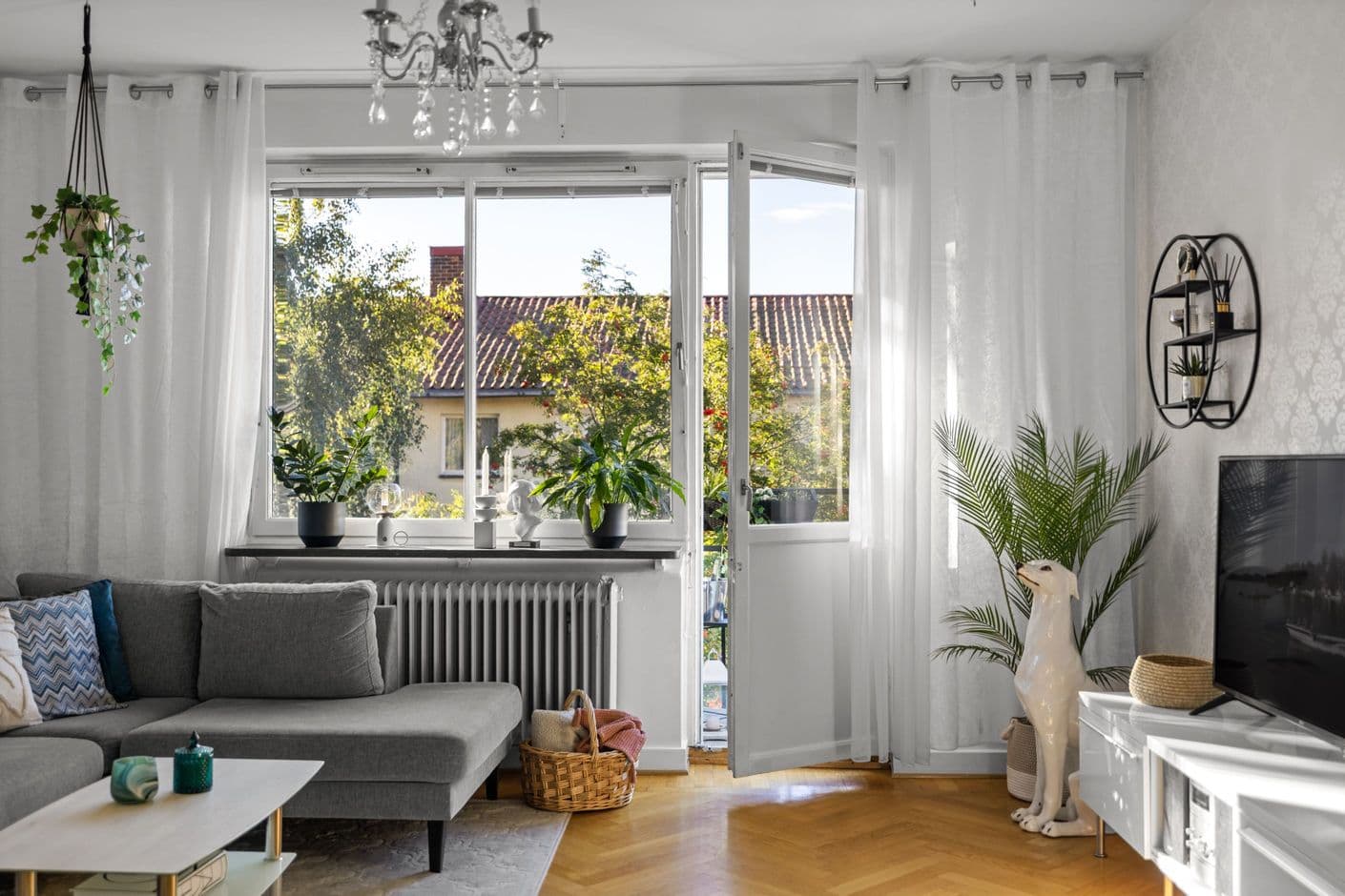 Valutavägen 19