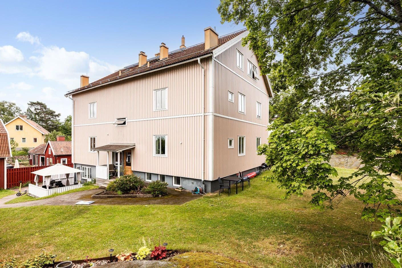 Hasselgränd 3