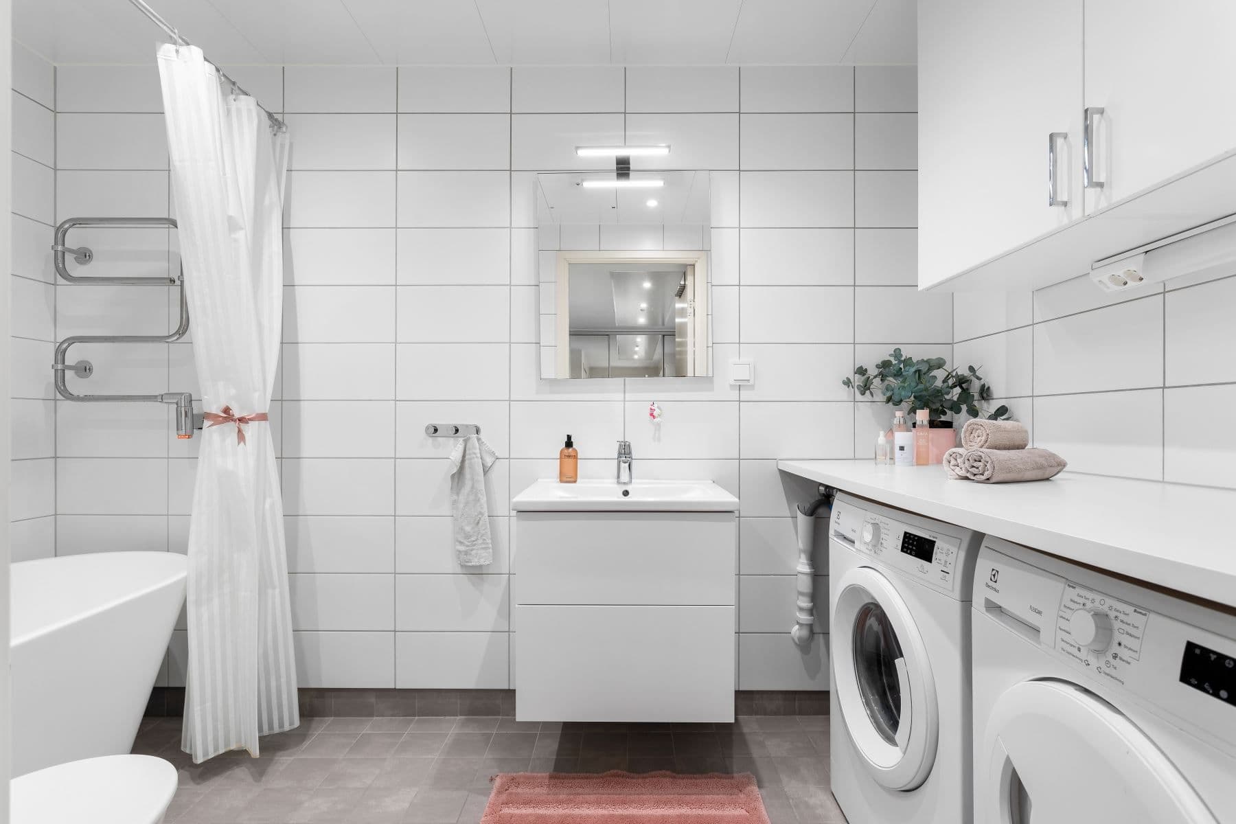 WC/Badrum med tvätt del