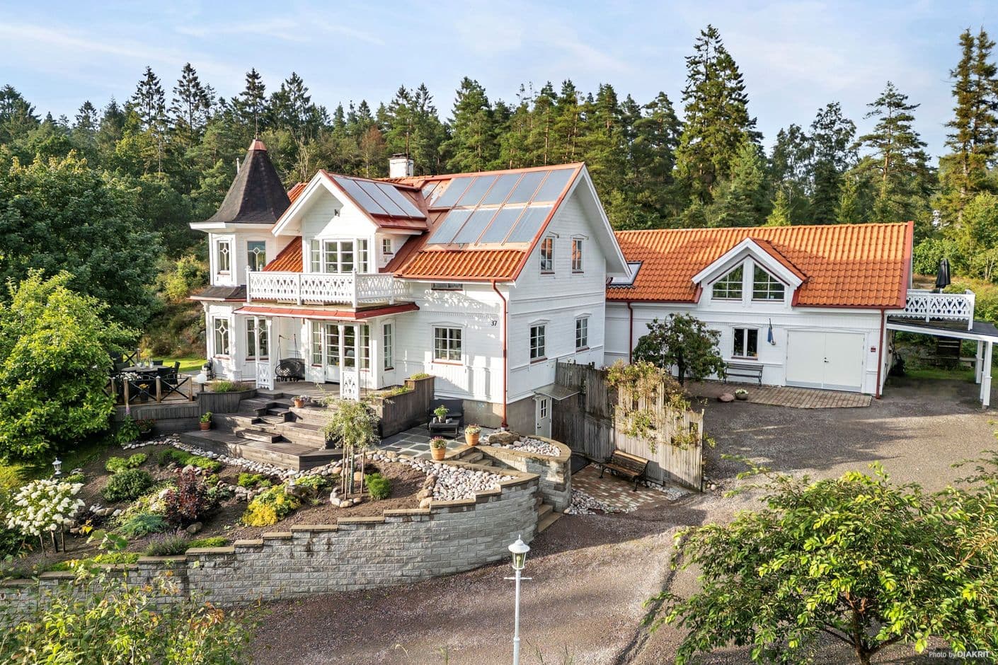 Snörmakarens väg 37