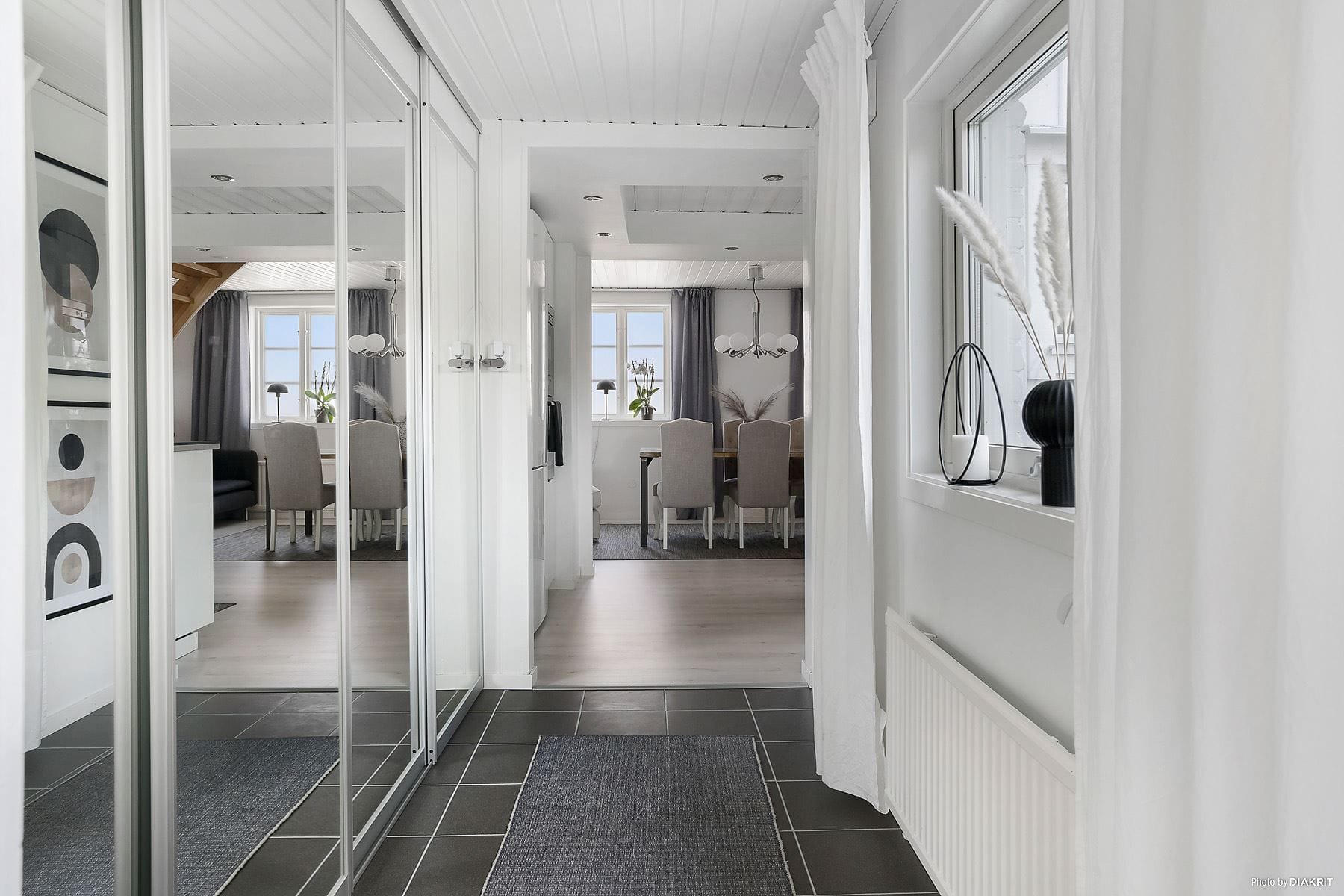 Hall i hus 1