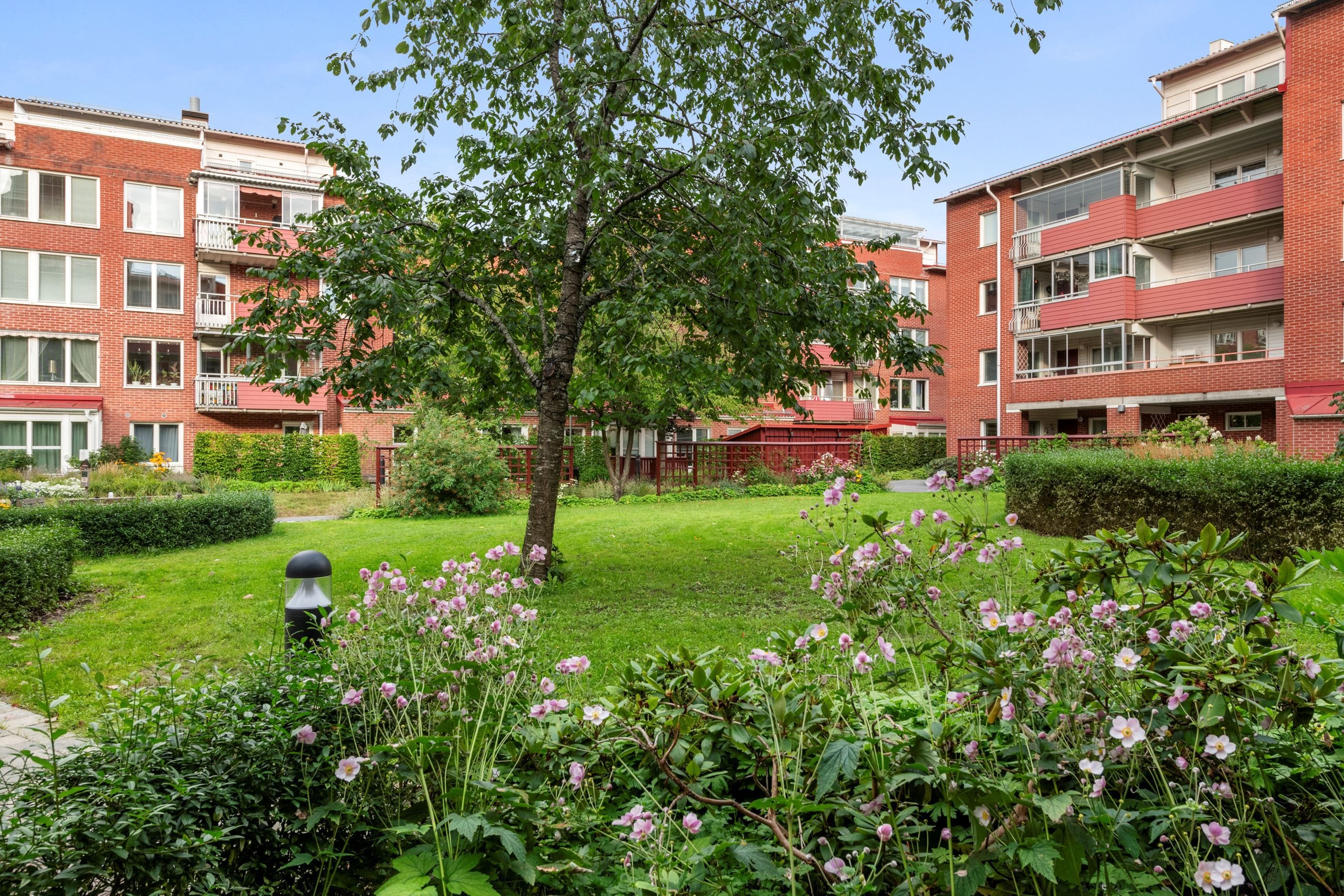 Innergården Pilottorget 1–3