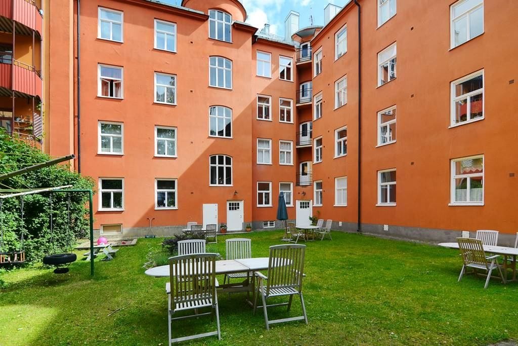 Mysig och lugn innergård