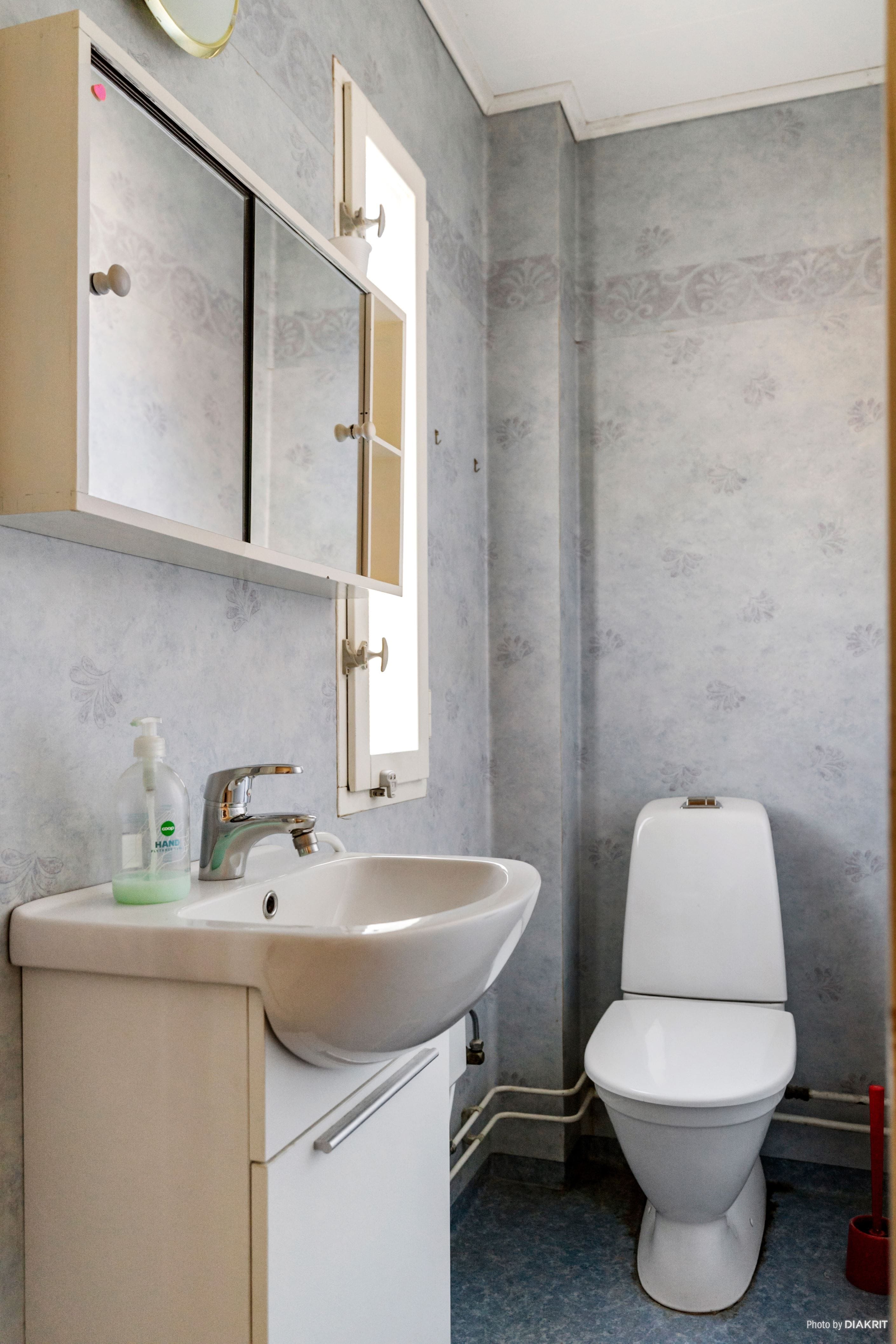 WC 1