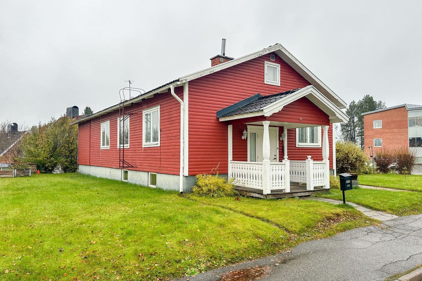 Tallåsvägen 1 Tallåsvägen 1