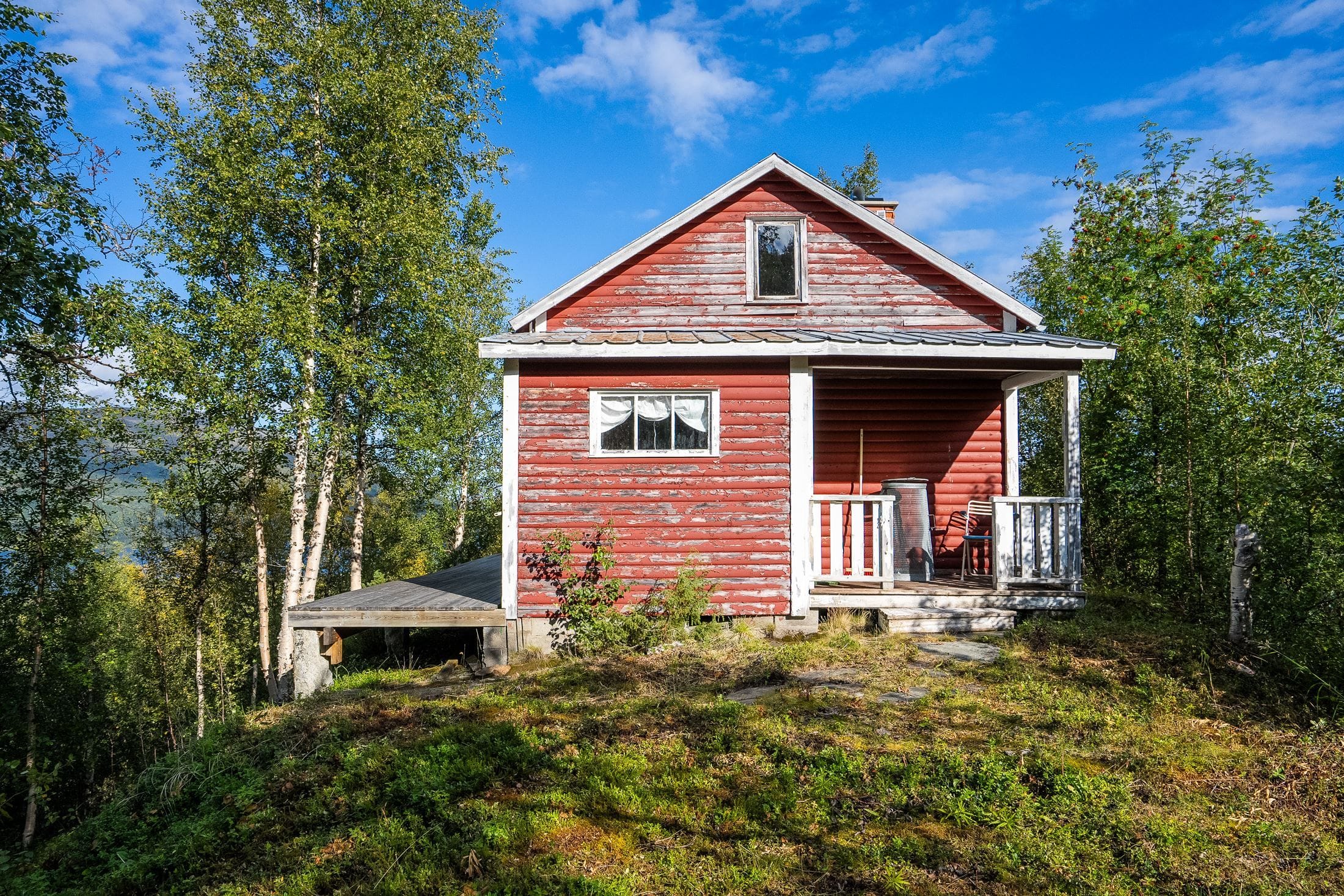 Entre från baksidan huset