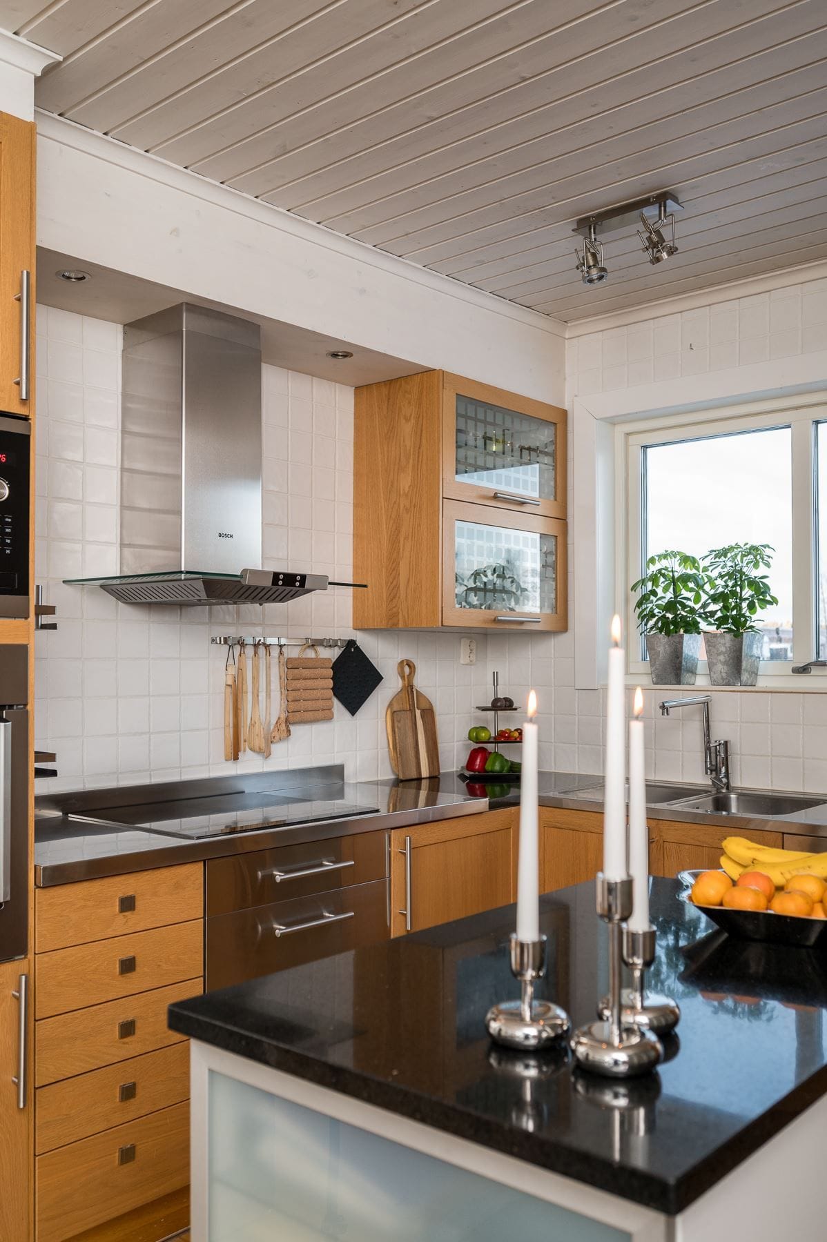 Fyra på övervåning