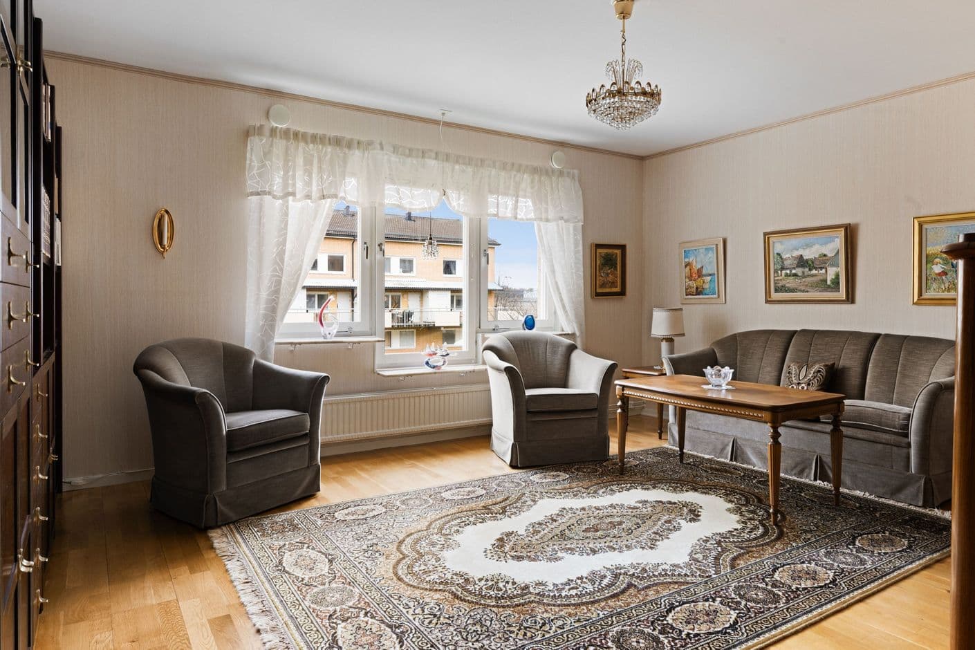 Farstavägen 181 2tr Farstavägen 181 2tr