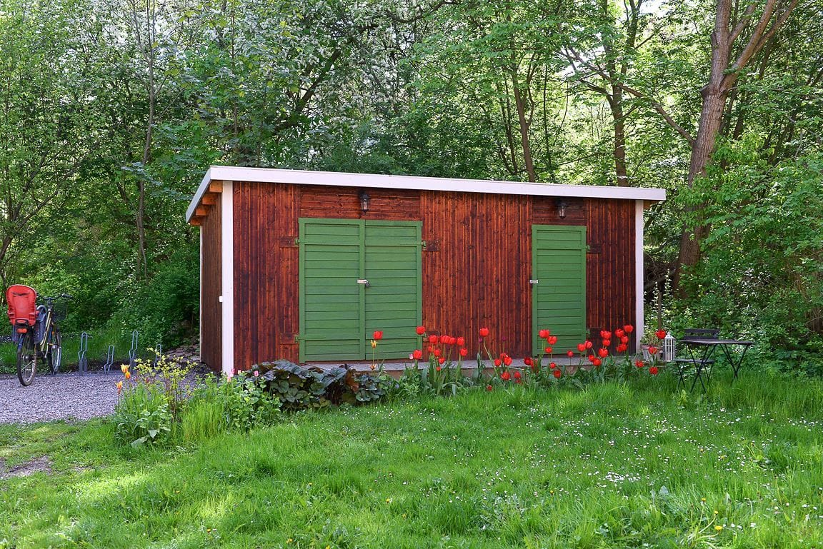 Förrådsbod på tomten(barnvagnar osv)