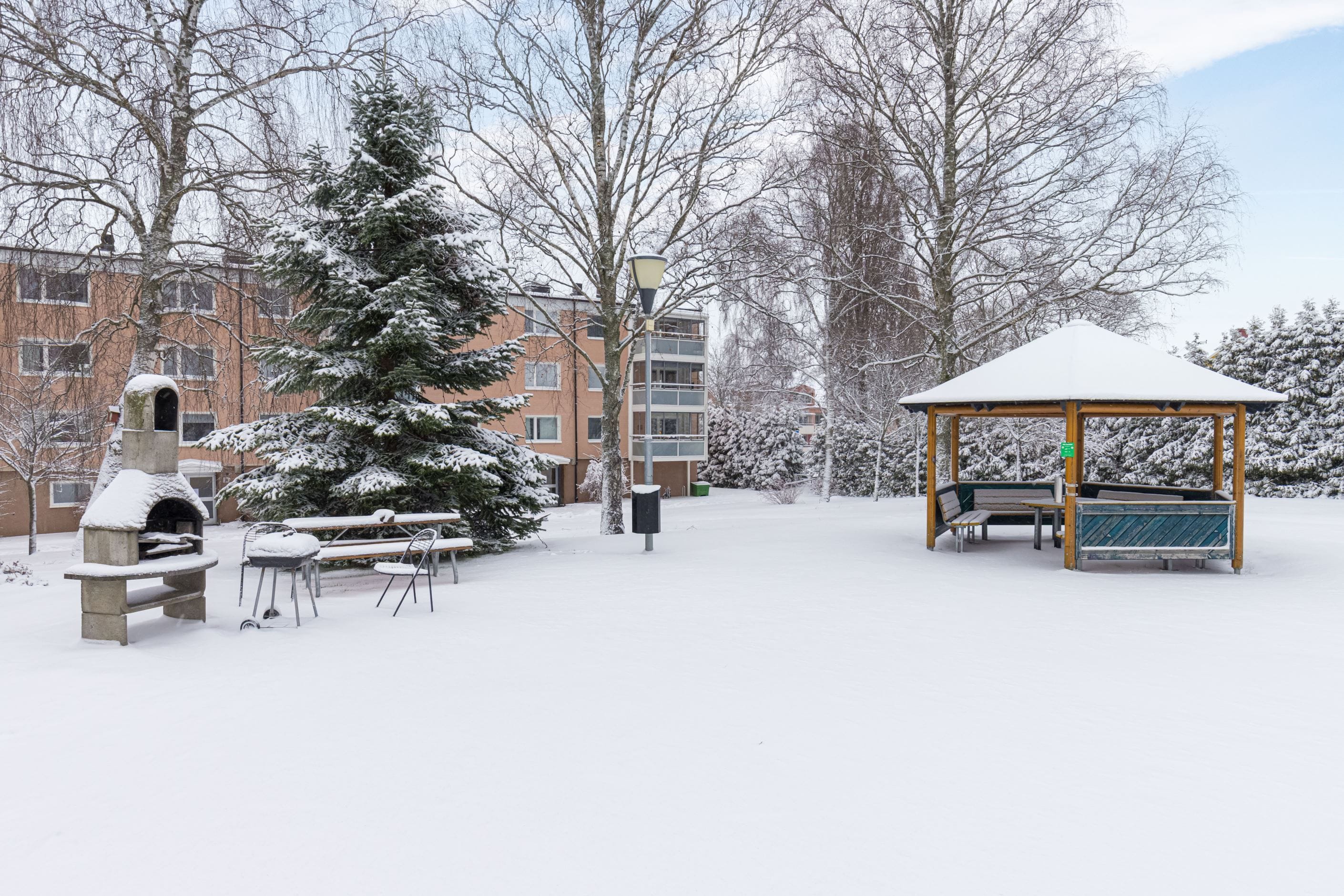 Välskött och lugn innergård