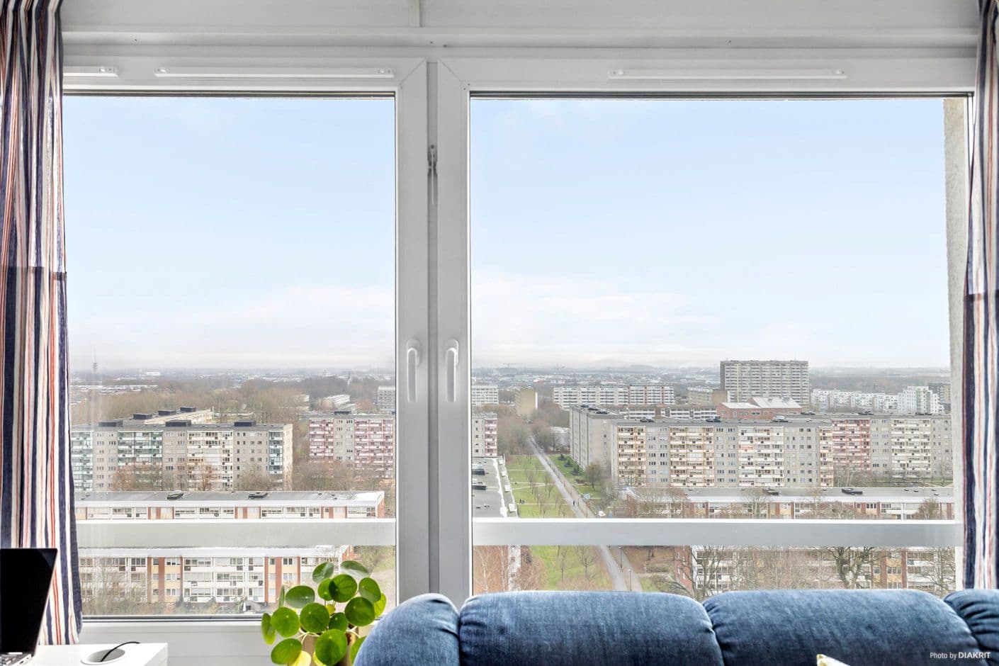 Serenadgatan 30 Serenadgatan 30