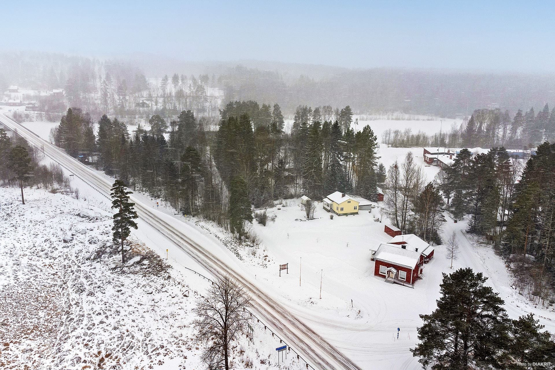 huset med Klarälven i bakgrunden