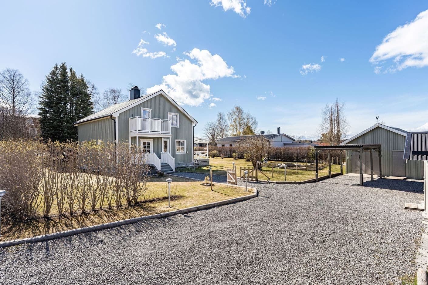 Dvärsättsvägen 74 Dvärsättsvägen 74
