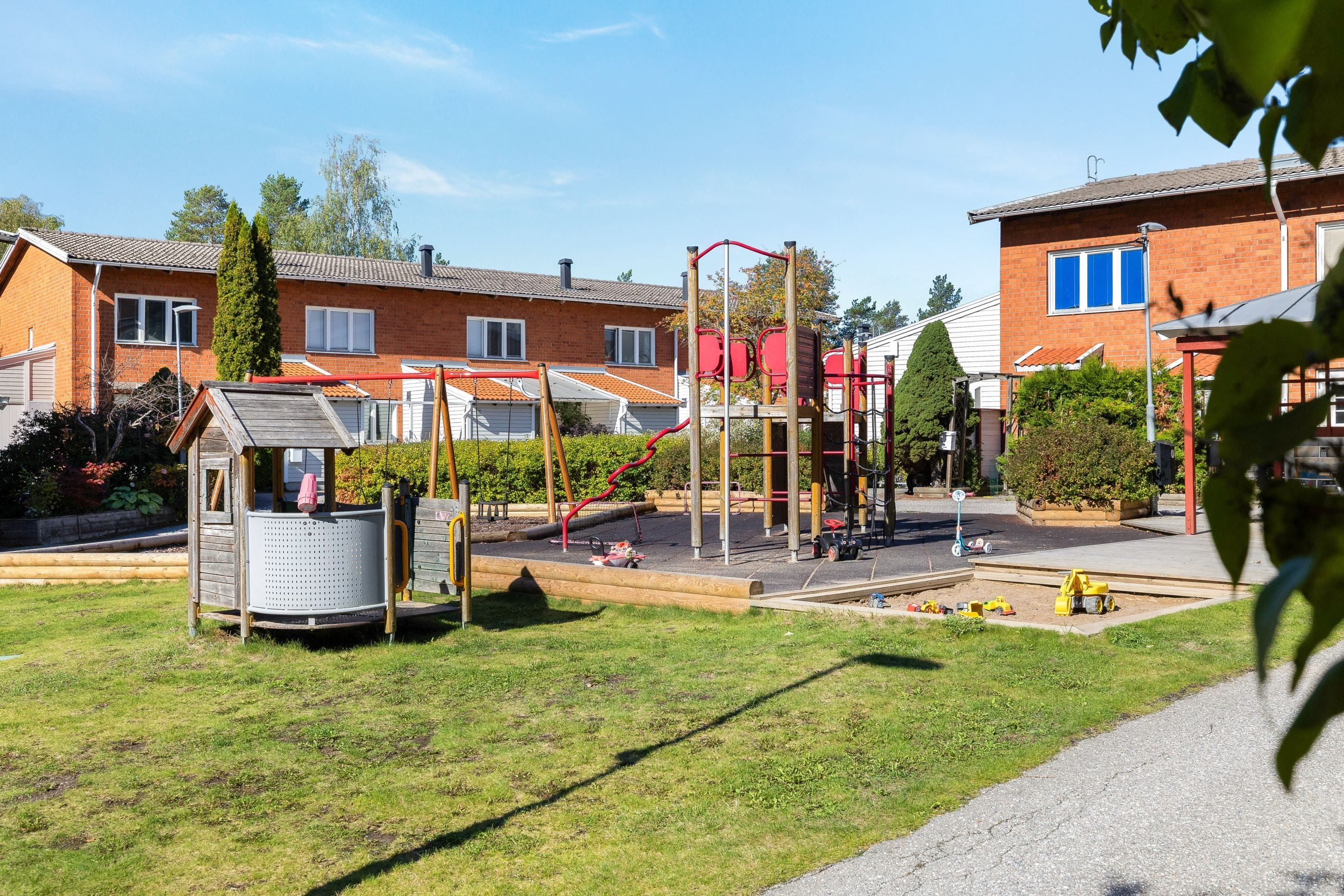 Lekplats i området