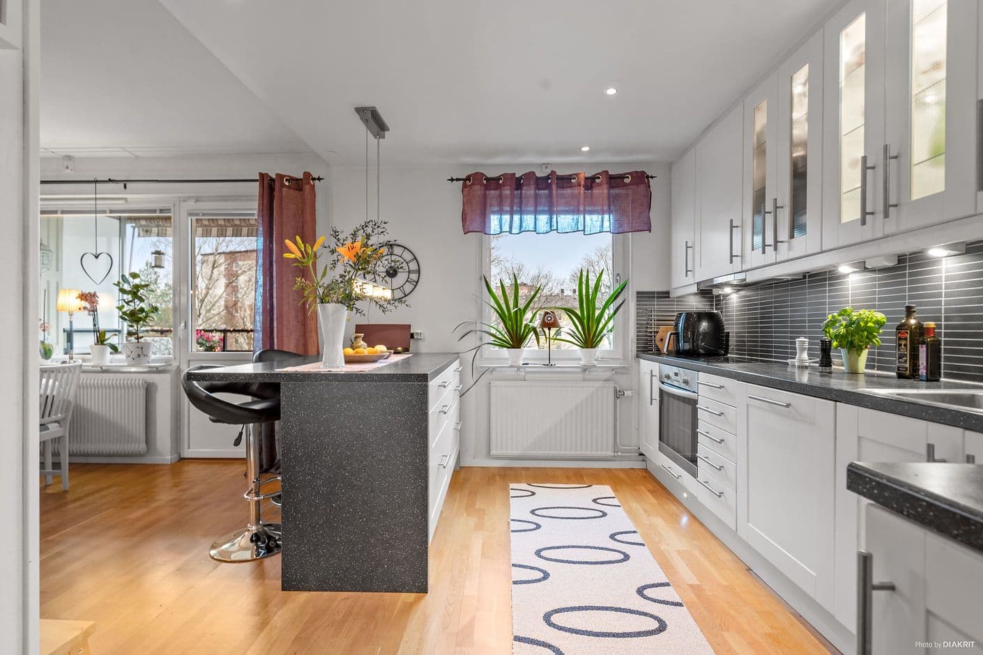 Flintlåsvägen 32, 2 tr. Flintlåsvägen 32, 2 tr.