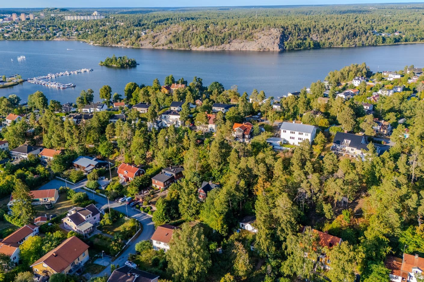Edsviksvägen 43 Edsviksvägen 43