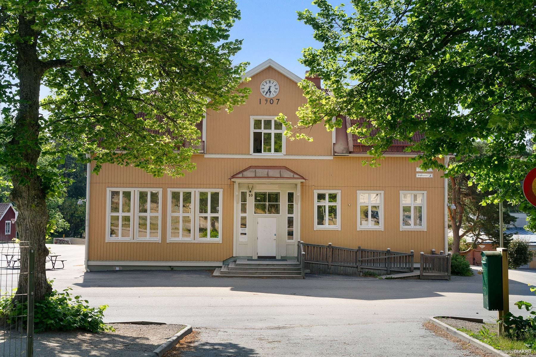 Idylliska Viks skola