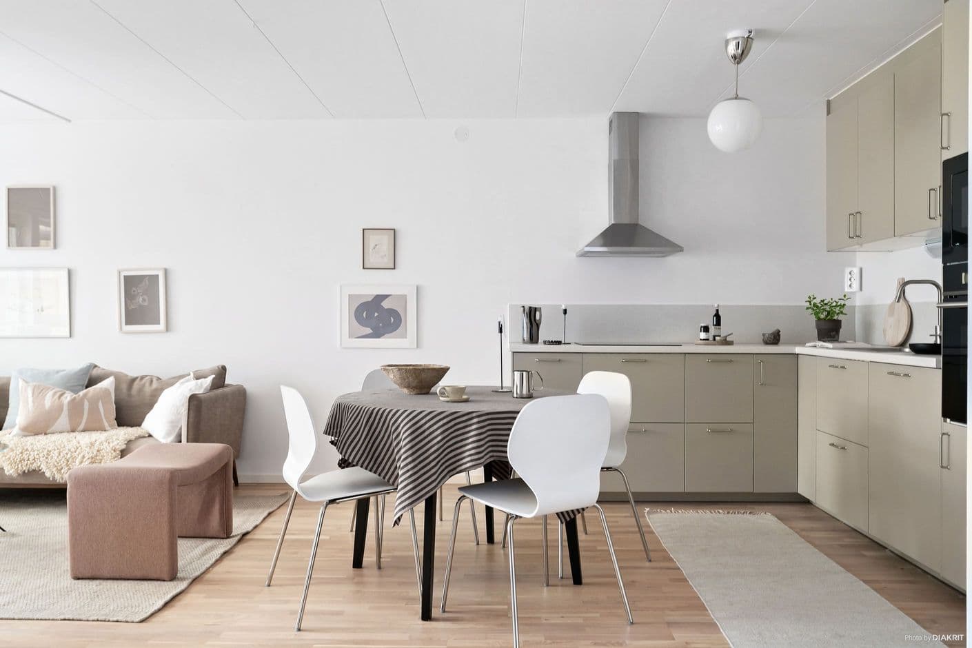 Floravägen 16 Floravägen 16