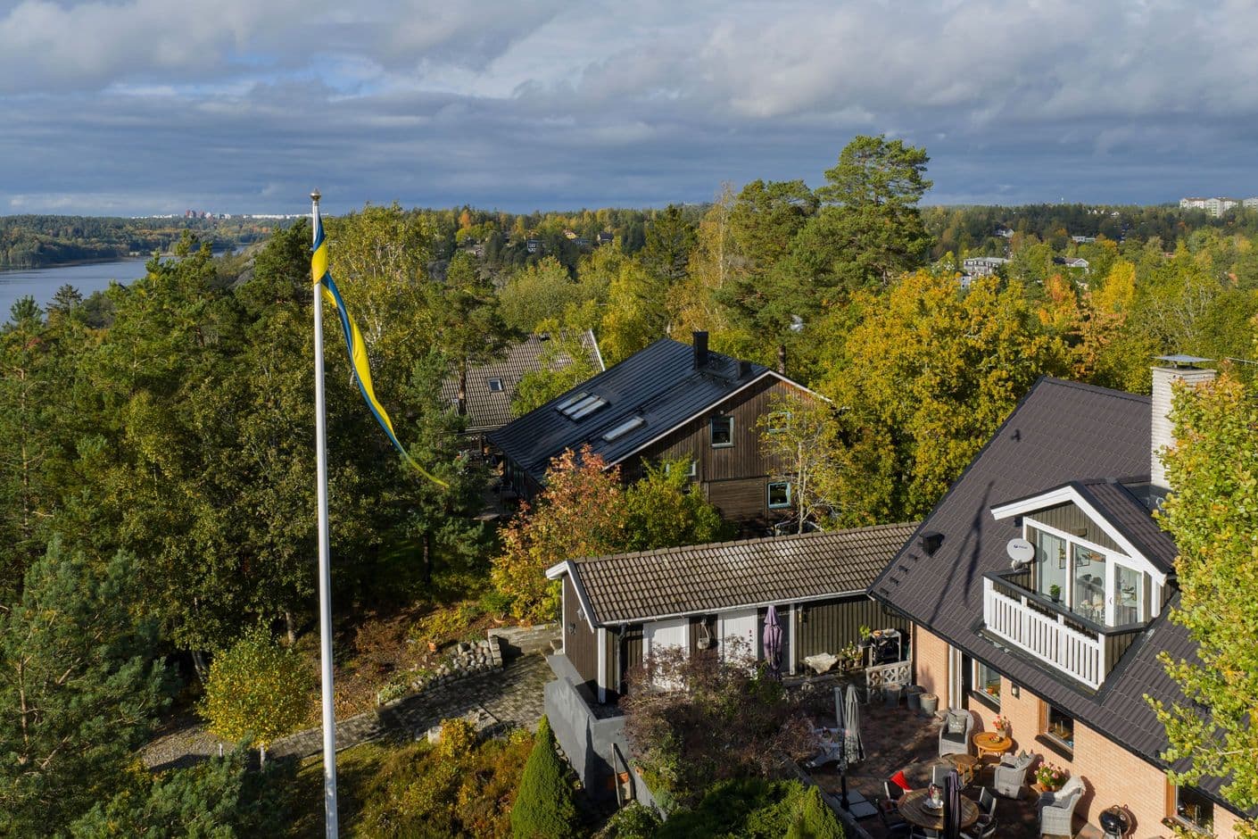 Utsiktsvägen 5 & 5A, Två hus! Utsiktsvägen 5 & 5A, Två hus!
