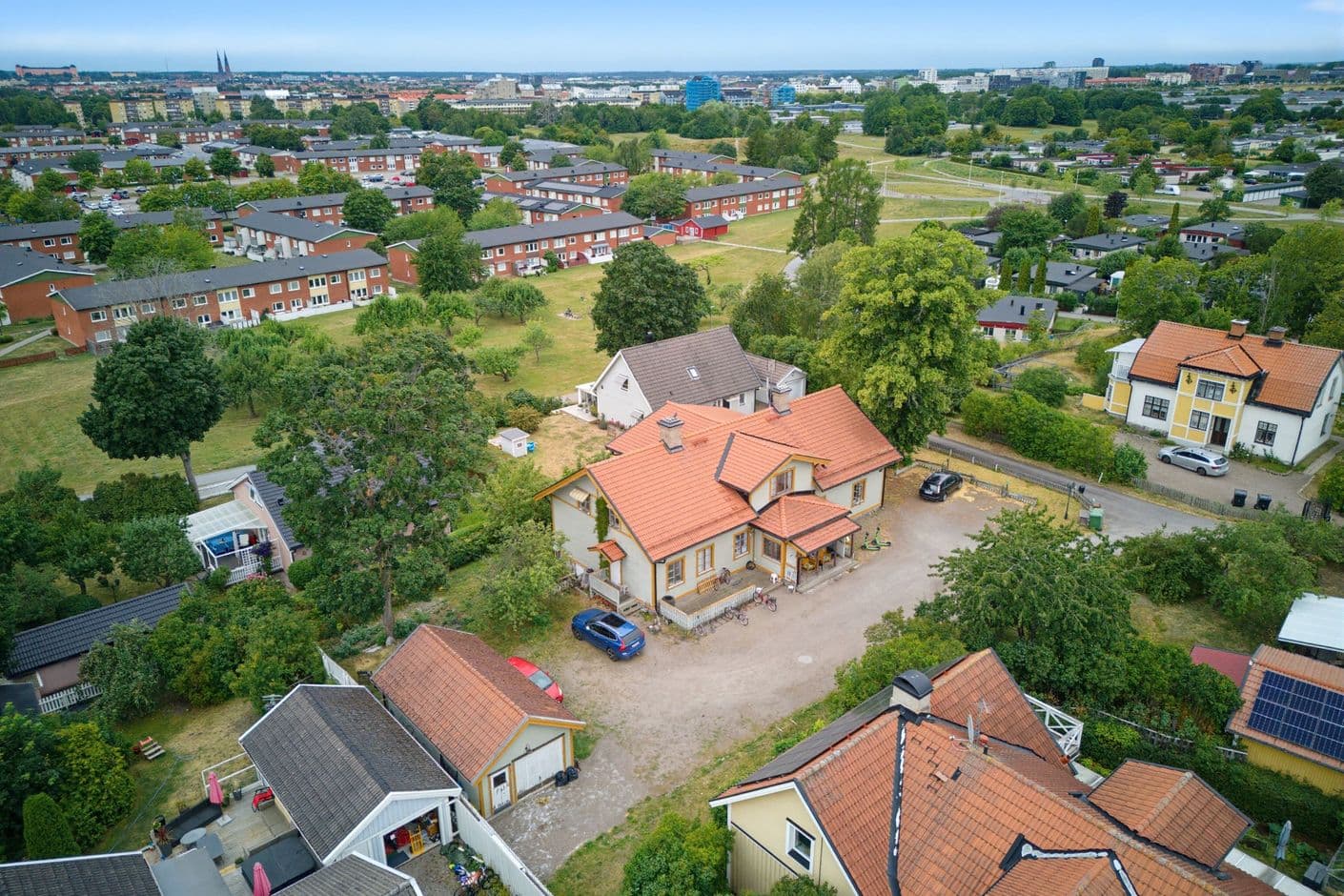 Jordgubbsgatan 14 Jordgubbsgatan 14