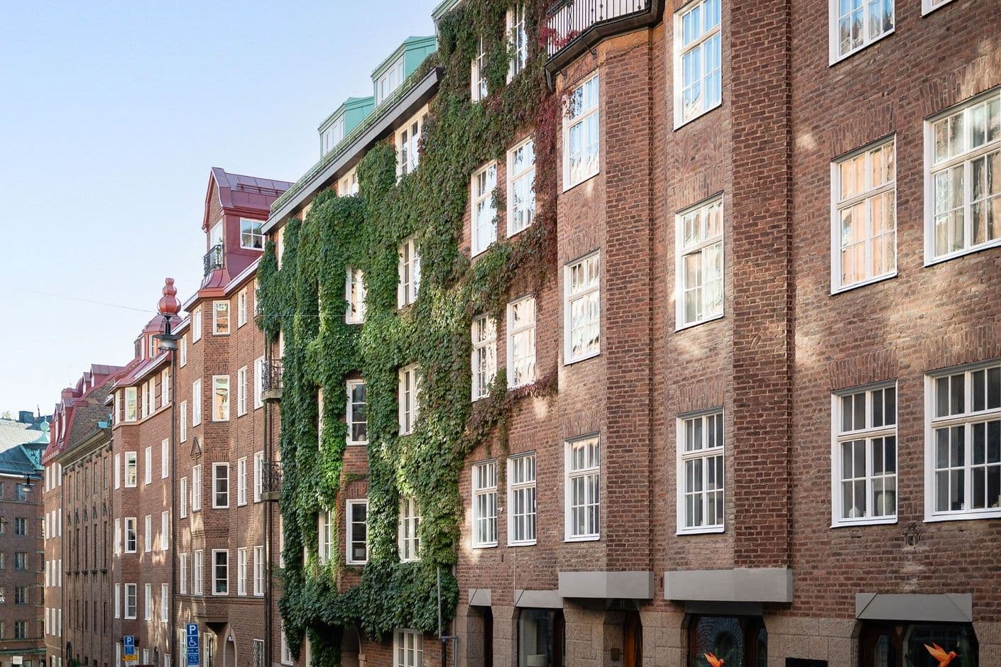 Eriksbergsgatan 9 Eriksbergsgatan 9