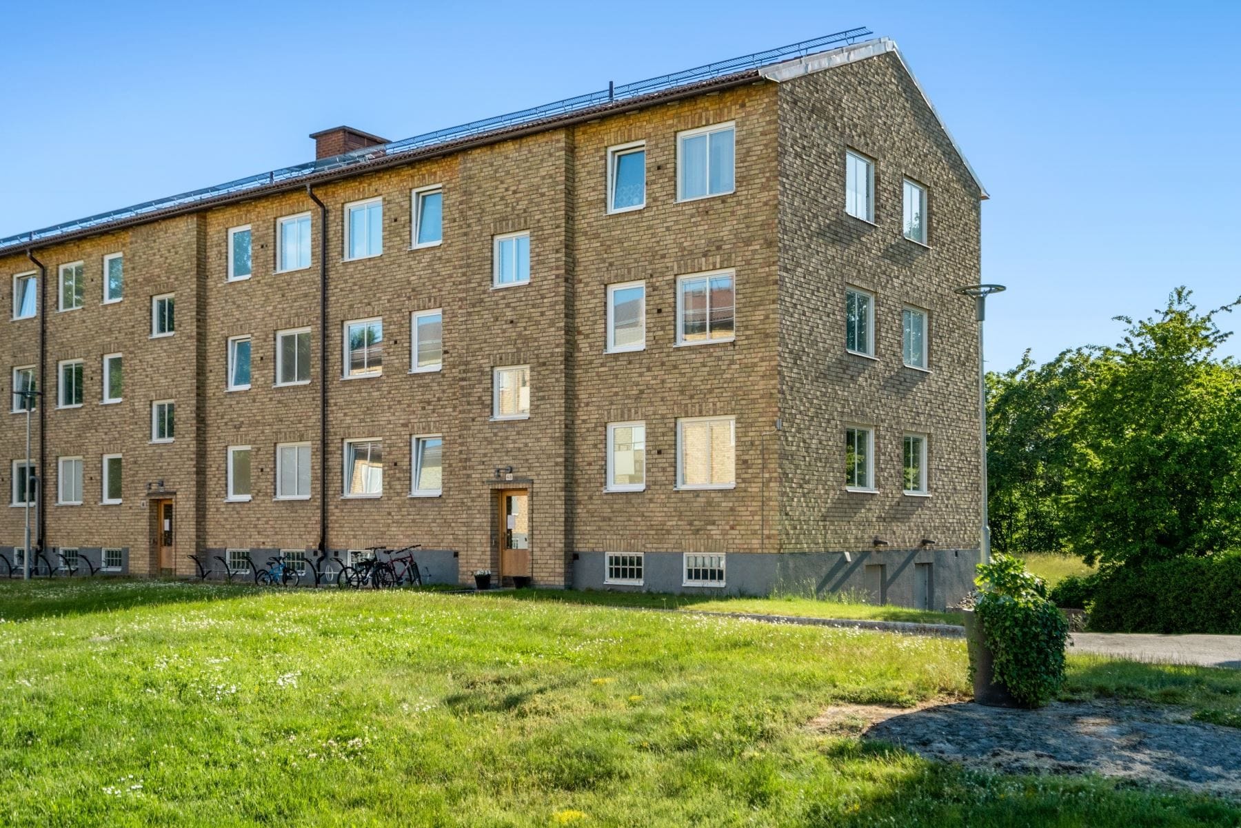 Fasad från framsida