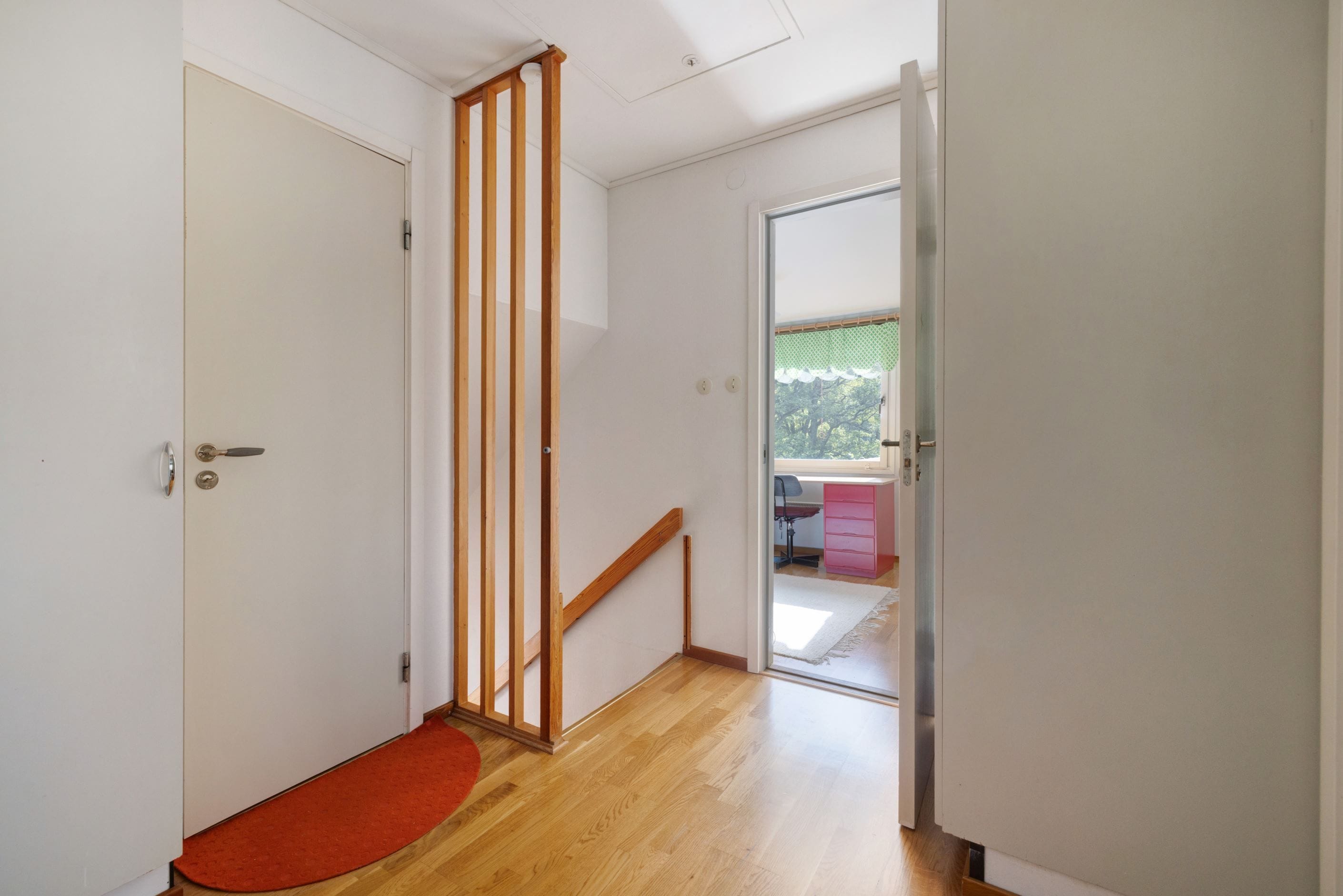 Hall på övre plan