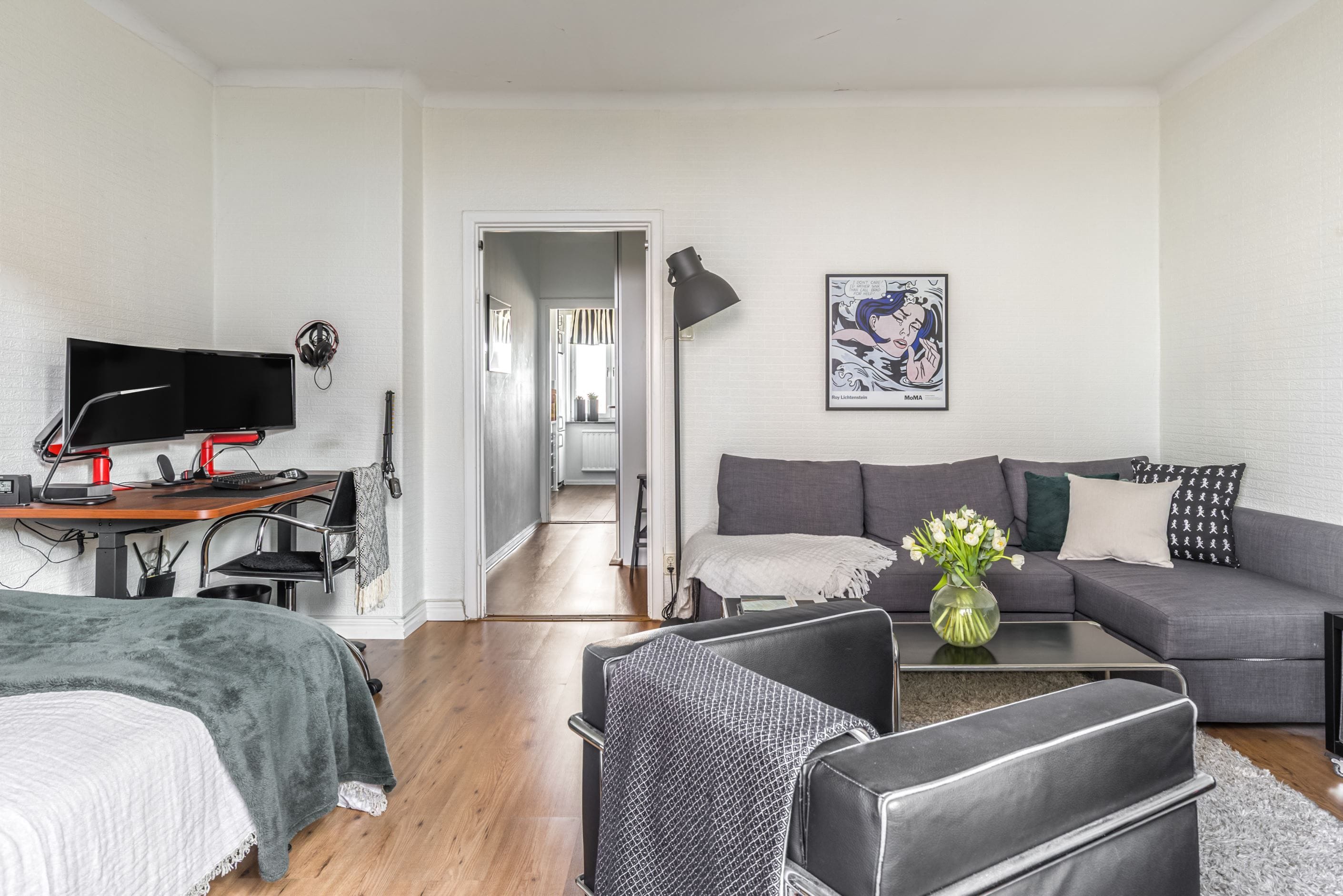 Allrum mot hall och kök