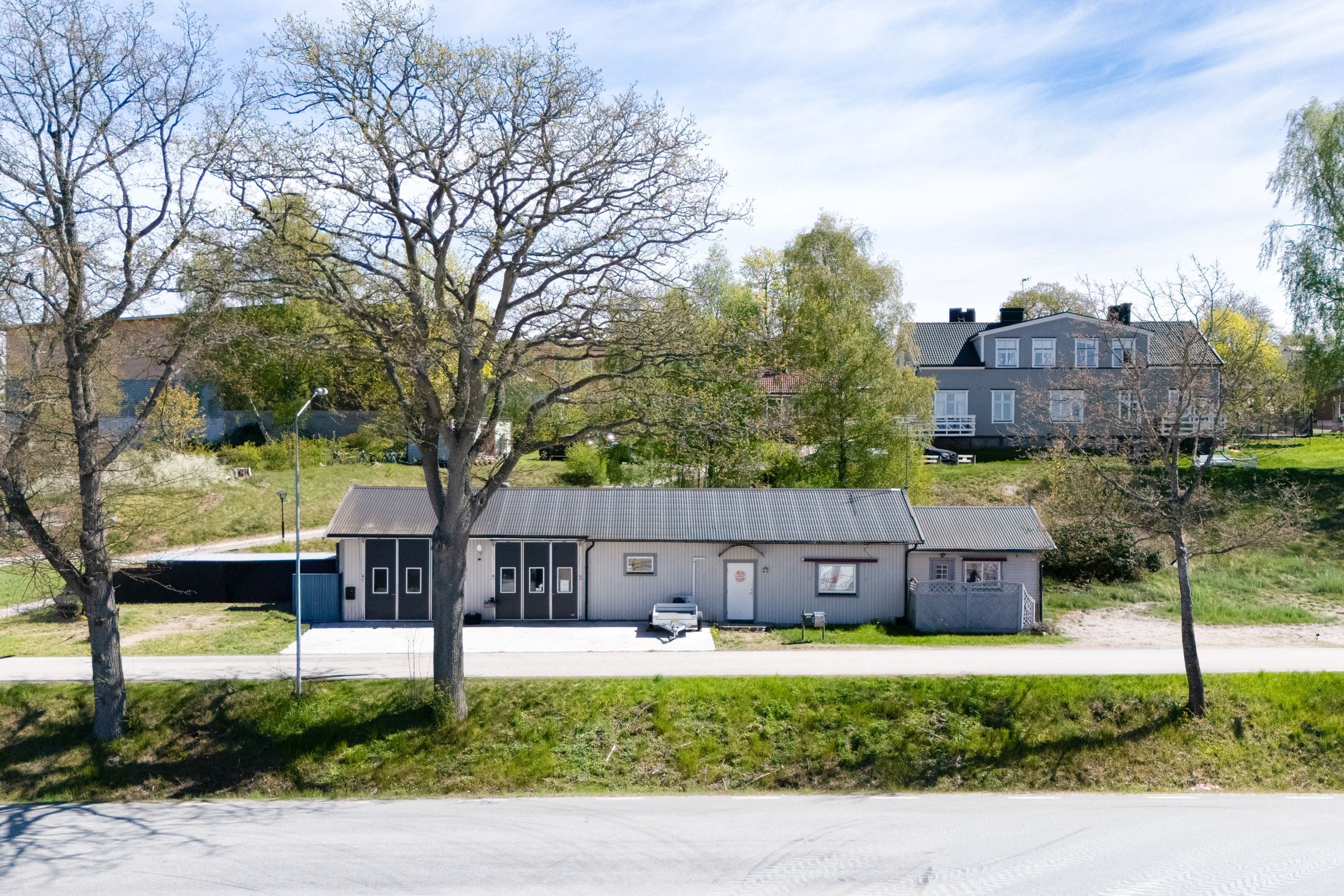 Verkstad med separat lägenhet