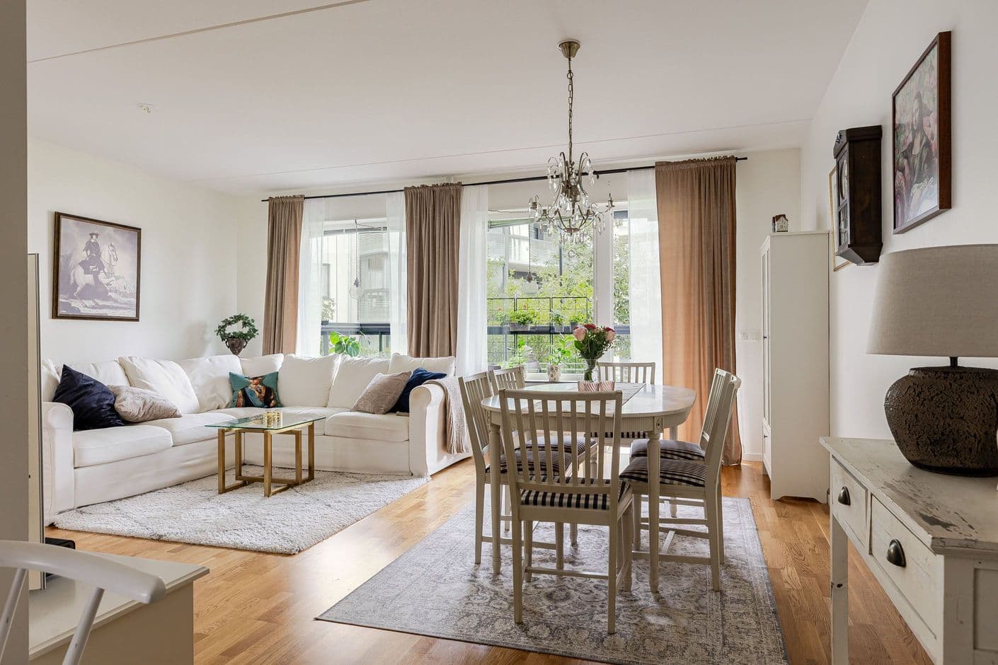 Sandbäcksgatan 11 Sandbäcksgatan 11