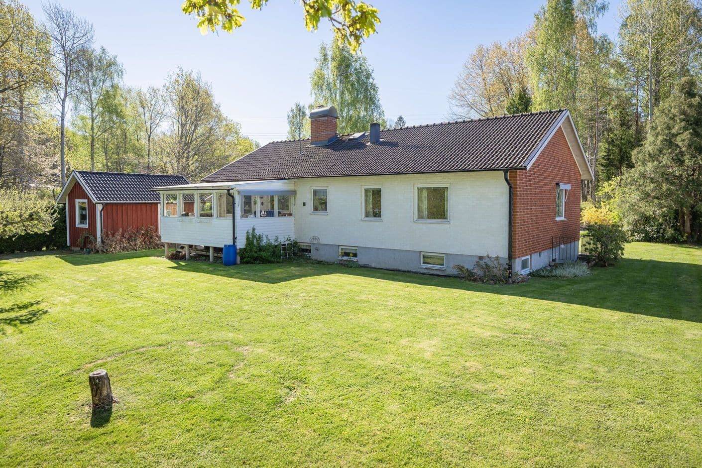 Finnängsvägen 11 Finnängsvägen 11