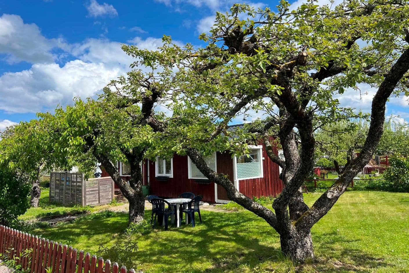 Kolonistuga Krusbärsvägen 95, Emmalund Kolonistuga Krusbärsvägen 95, Emmalund