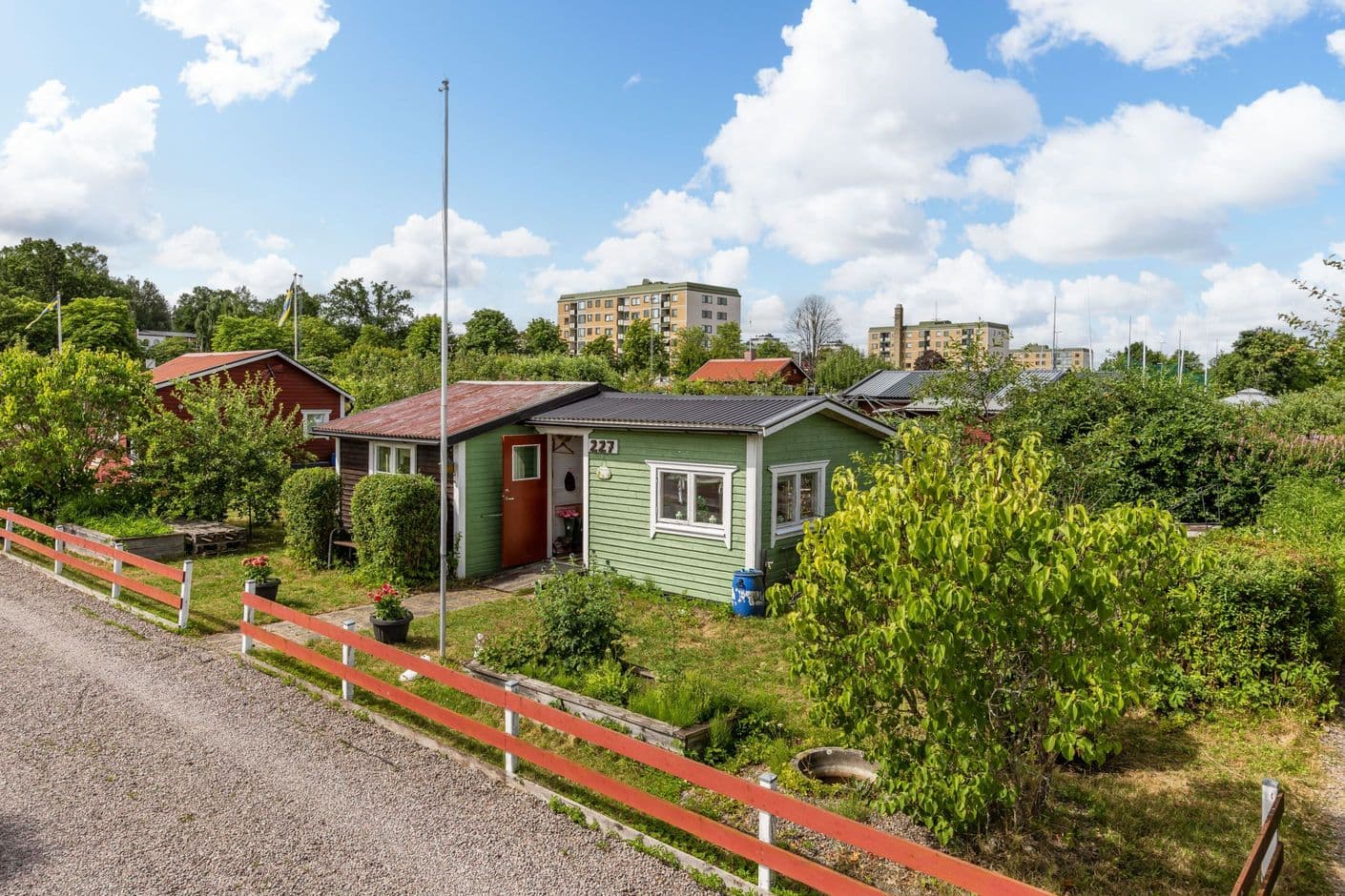 Kolonistuga Päronvägen 227, Emmalund Kolonistuga Päronvägen 227, Emmalund