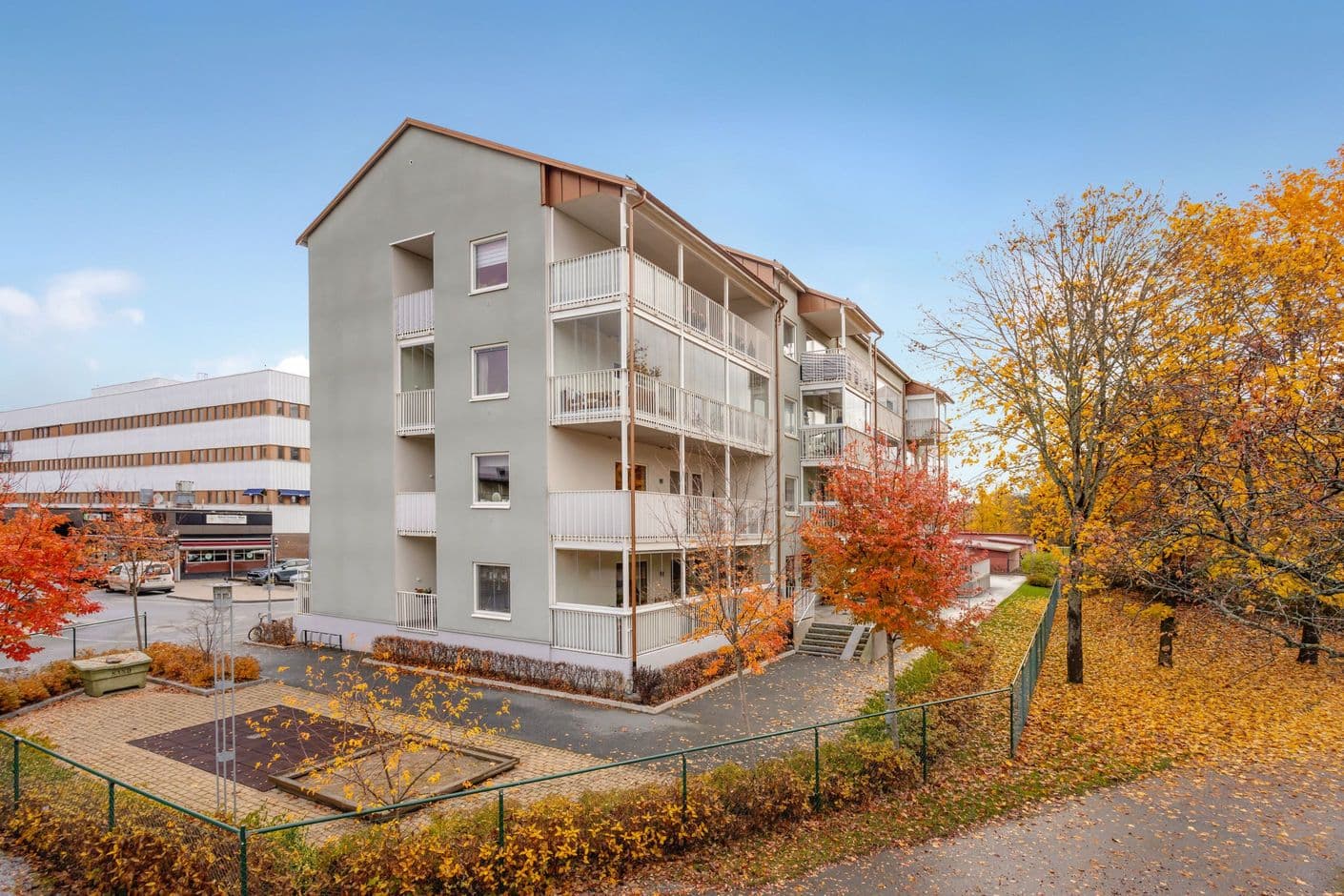 Viksjöplan 46, 3tr Viksjöplan 46, 3tr