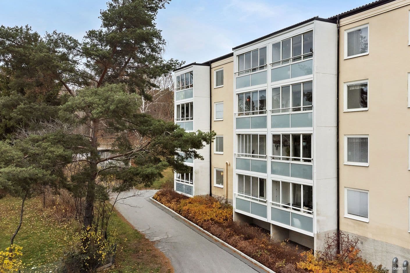 Månadsvägen 34 Månadsvägen 34