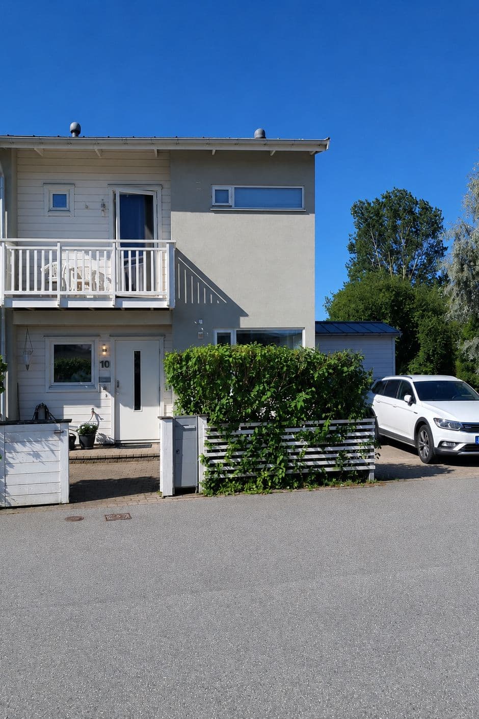 Långskeppsvägen 10 Långskeppsvägen 10