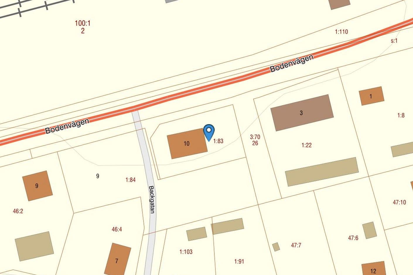 Backgatan 10 Backgatan 10