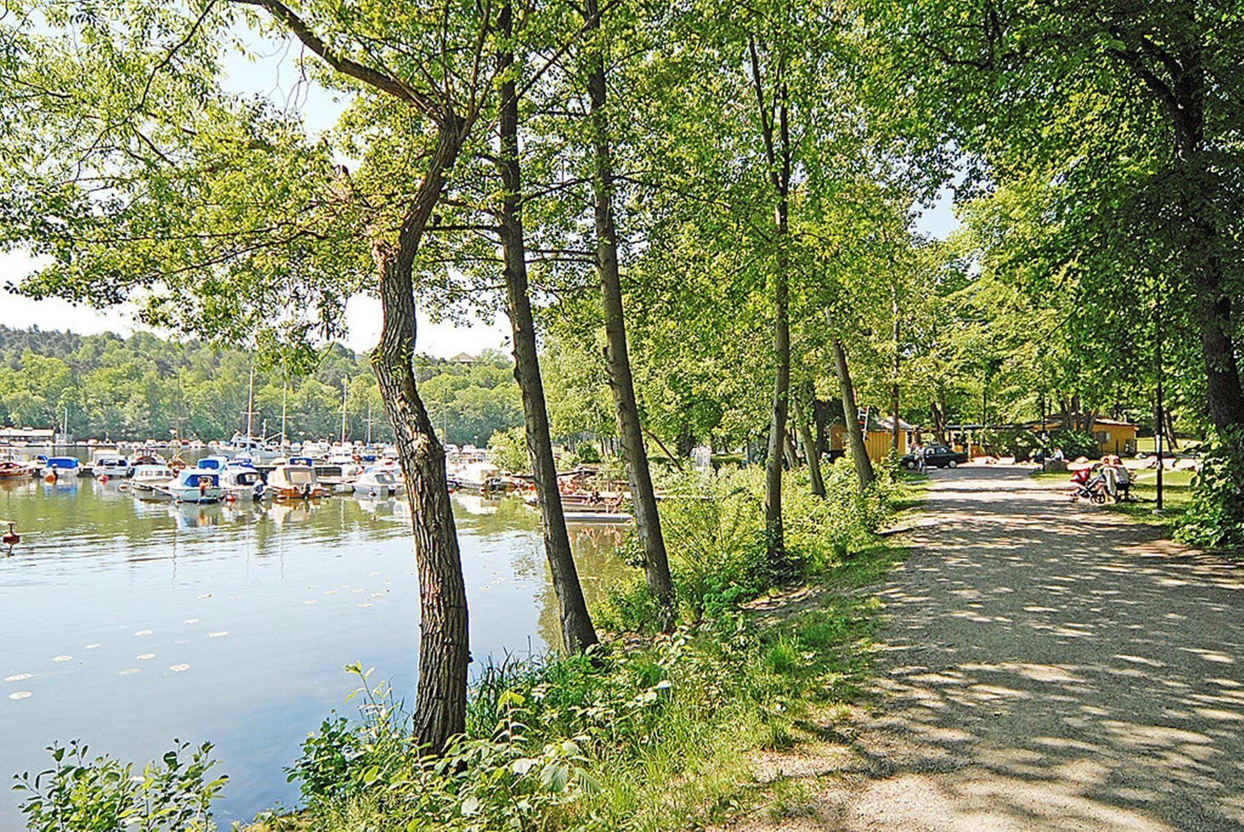 Underbara promenadstråk längs Årstaviken