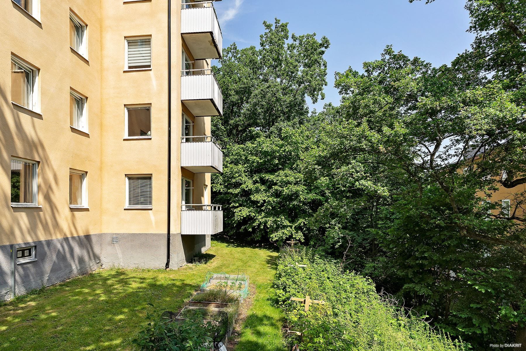 Odlingslotter på föreningens område (se info föreningens hemsida)