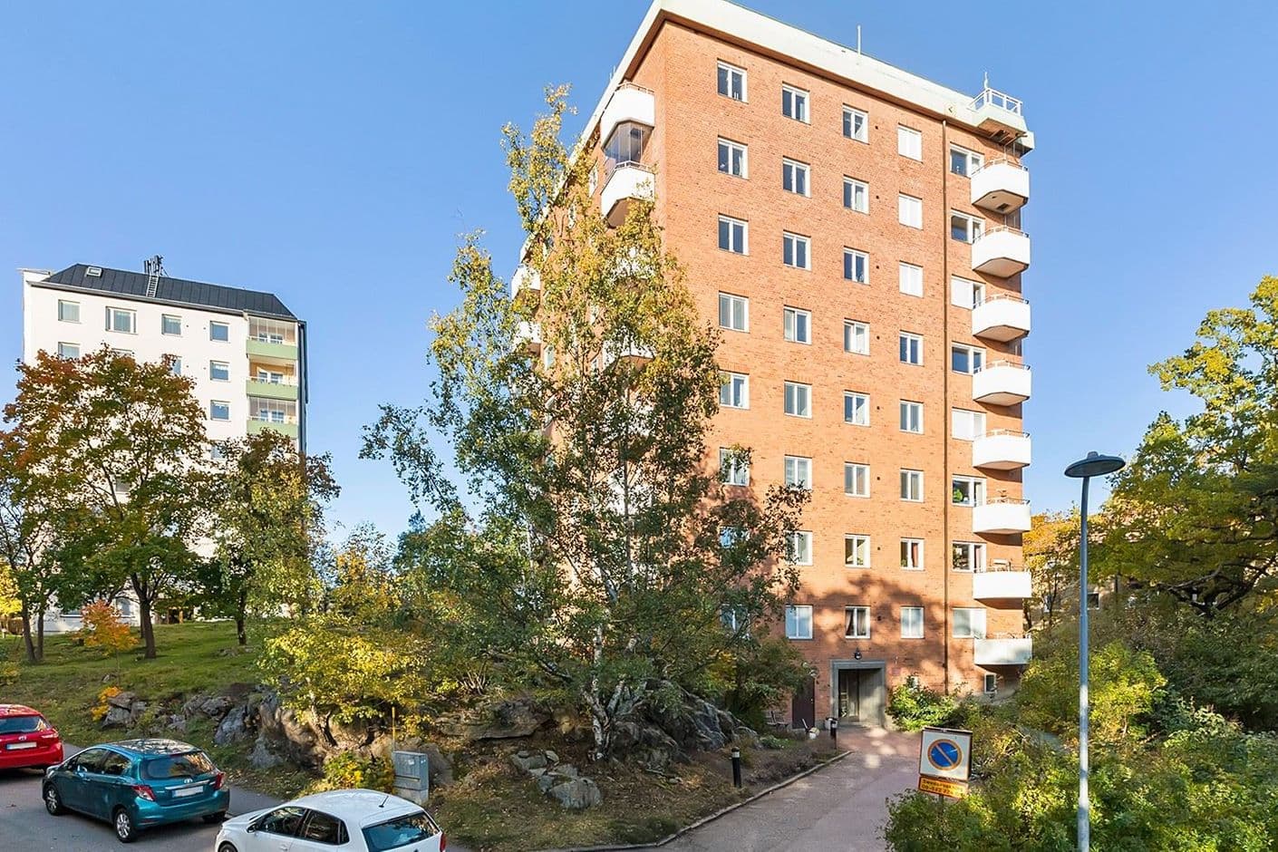 Finntorpsvägen 8 Finntorpsvägen 8